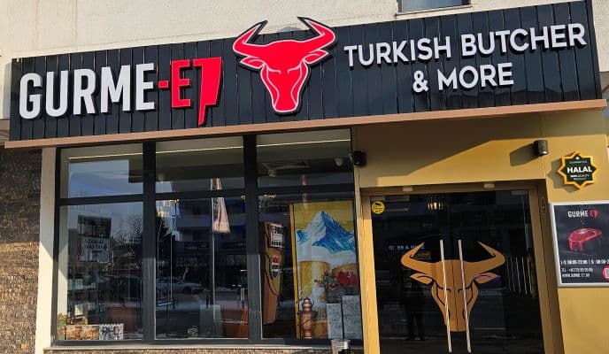 Bükreş’te yeni bir şarküteri: Gurme- ET